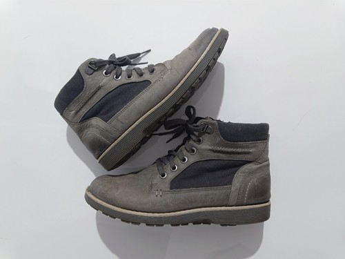 Clarks day music - clarks, grey