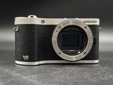 Samsung NX NX300 / 20.3MP