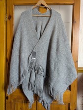 BNWT Papaya Grey One Size Shawl Poncho Scarf
