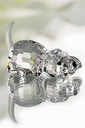 Swarovski crystal beagle - crystal,