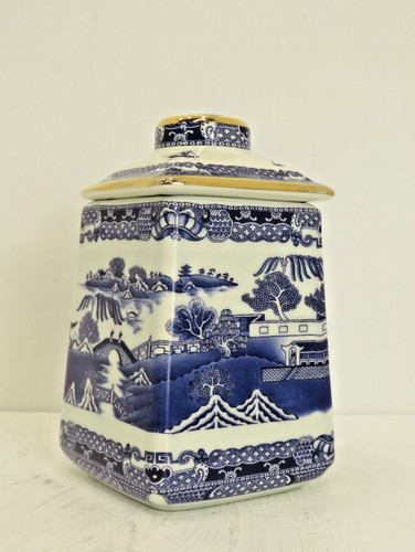 Ringtons style tea merchants - ringtons,