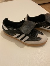 ✨ Adidas ~ LeatherSuede ~