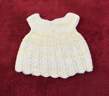 Baby's Crochet New Dress 0/3