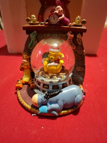 Disney snow globe store - snow,