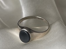 Ladies black Onyx ? signet dainty Vintage Ring Size N marked “silver”