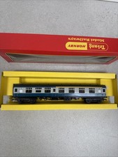 Hornby R.727 Composite Coach