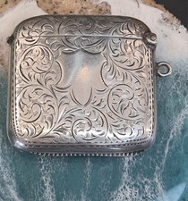 Curved silver vesta case - curved,