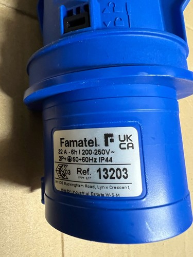 Famatel 13203 ip44 32a - ip44, 240v