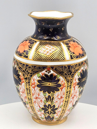 Royal crown derby - royal,