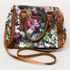 Catwalk Floral Pattern