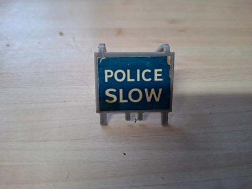Dinky police slow - dinky, road