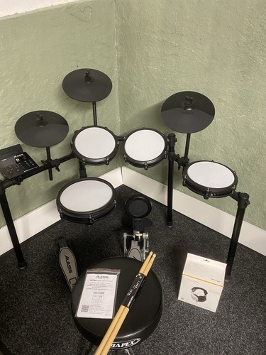 Alesis nitro max - alesis,