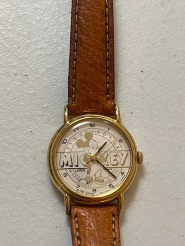 1987 lorus disney mickey mouse - lorus,