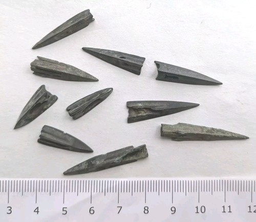 Genuine ancient arrowhead - genuine,