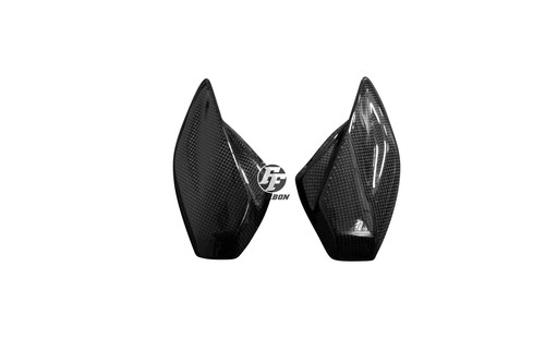 Carbon front fairing side - front,