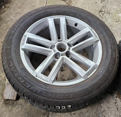 Brand new set vw amarok - brand,