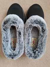 Skechers Womens Bob Keepsakes Lite Slip On Memory Foam Slippers Size 3