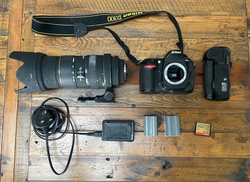 Nikon d300 camera body - nikon, and
