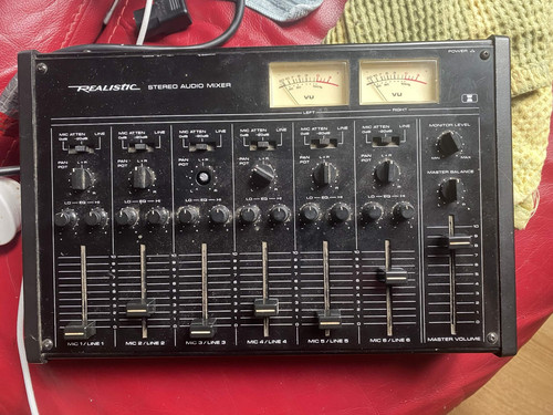 Realistic channel stereo - realistic,