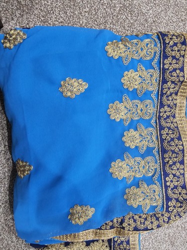 Heavy shaded saree with - 2,