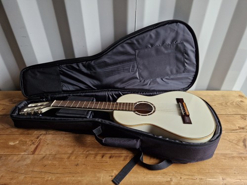 Ortega junior string - junior,
