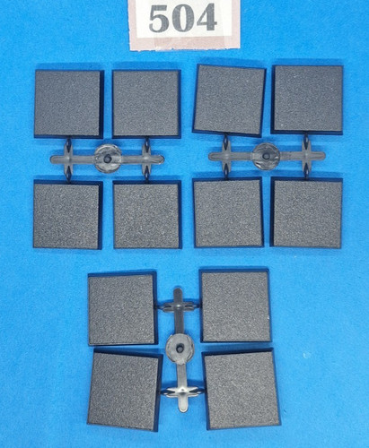 Official 25mm square - x,
