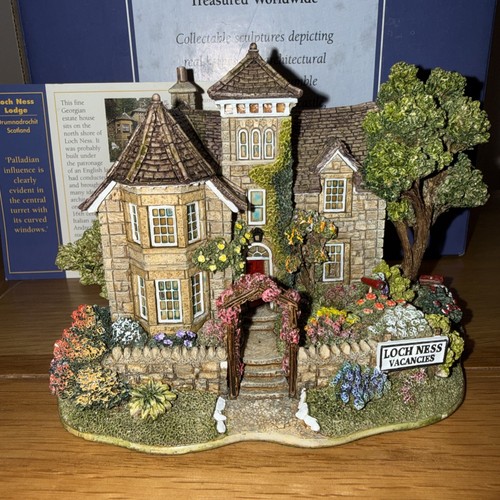 Lilliput lane loch ness - lilliput,