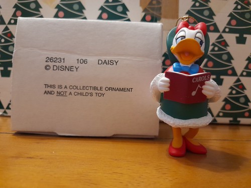 Disney grolier daisy - disney,