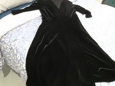 BRUCE OLDFIELD BLACK VELVET