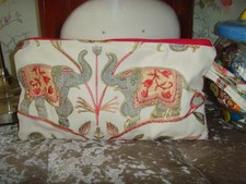 NEW ZIP COSMETIC  PURSE EMBROIDERED ELEPHANT FLORAL  WRIST STRAP  29cm x 16cm