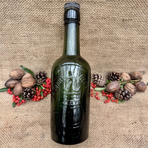 Unusual green vintage watney - green,
