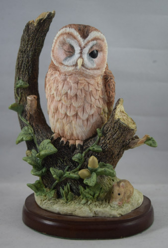 Tawny owl with mouse - tawny,