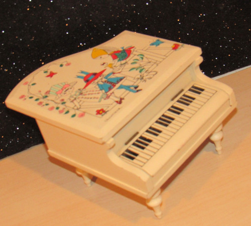Vintage 1960 white wooden - 1960’s,