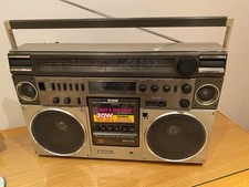 Hitachi TRK-8600 Vintage Large