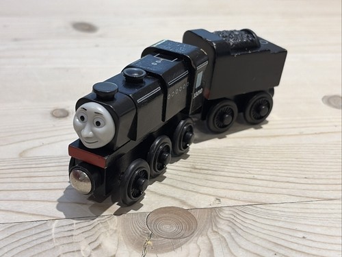 Thomas wooden railway neville - thomas,