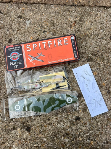 Spitfire plane kit - kit,