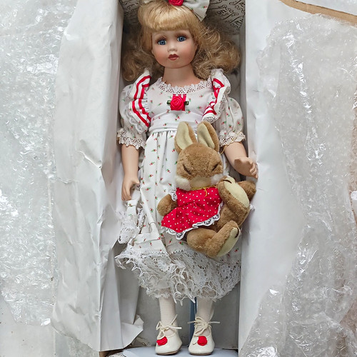Alberon porcelain girl doll - alberon,