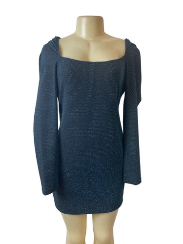 Row long sleeve square - row, neck
