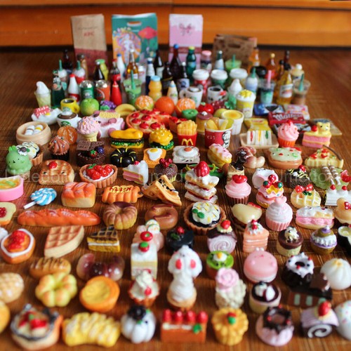 24x 6th scale - dolls, house