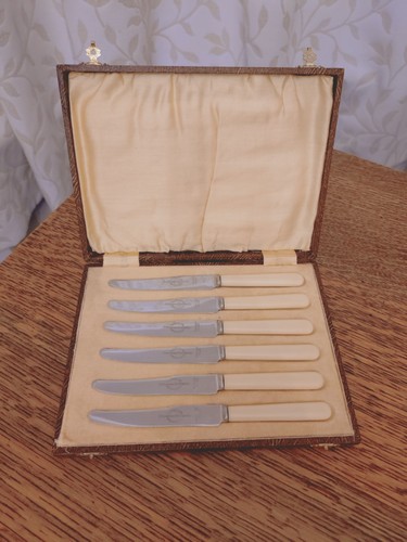Superb vintage set - set, faux