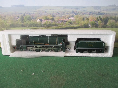 Hornby class n15 - no.795, sir