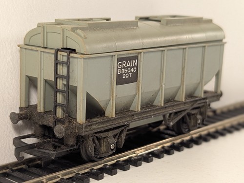 Tri ang hornby - tri-ang, oo