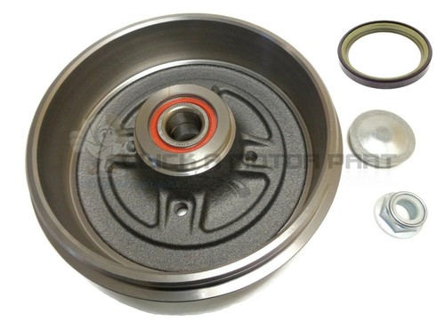 Rear brake drum with - with, fitted