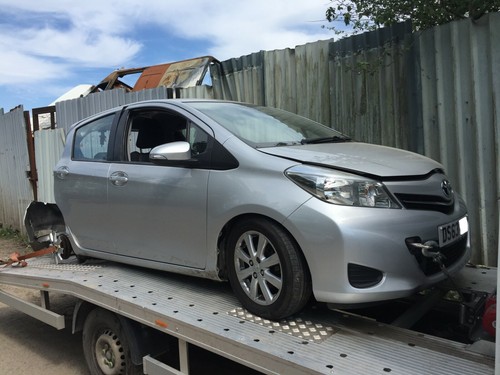 Toyota yaris vvt i petrol - yaris, 1.3
