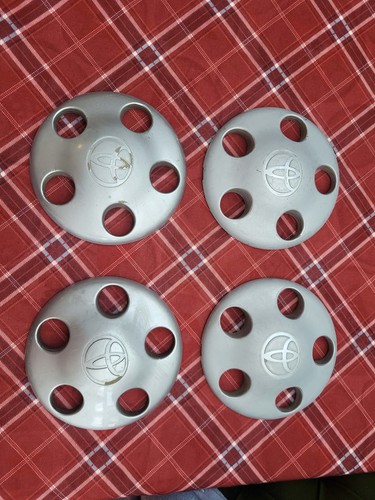 Toyota rav mk1 wheel caps - rav, 4