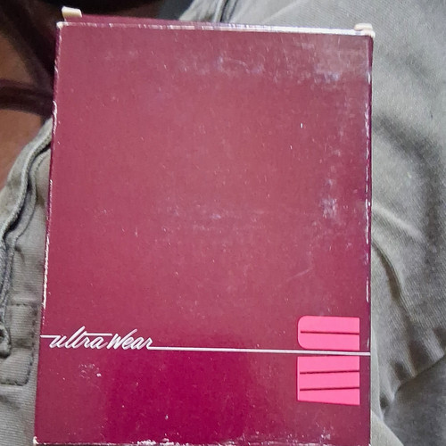 Avon ultra wear pressed powder - avon,