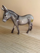 John Beswick grey ceramic