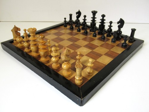 Antique chess set - set, regence