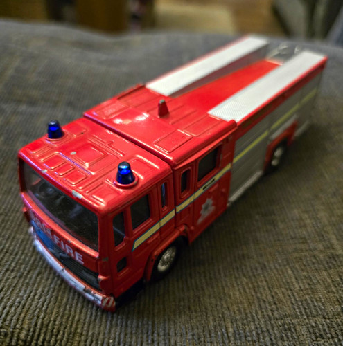 Corgi volvo diecast fire - diecast,