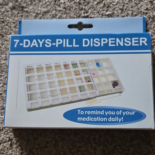 Day weekly pill dispenser - weekly,